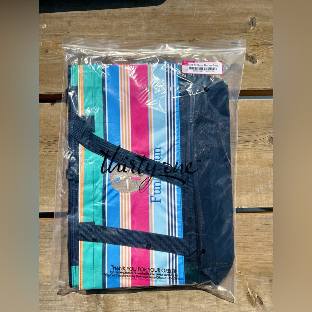 Fun & sun thermal tote
